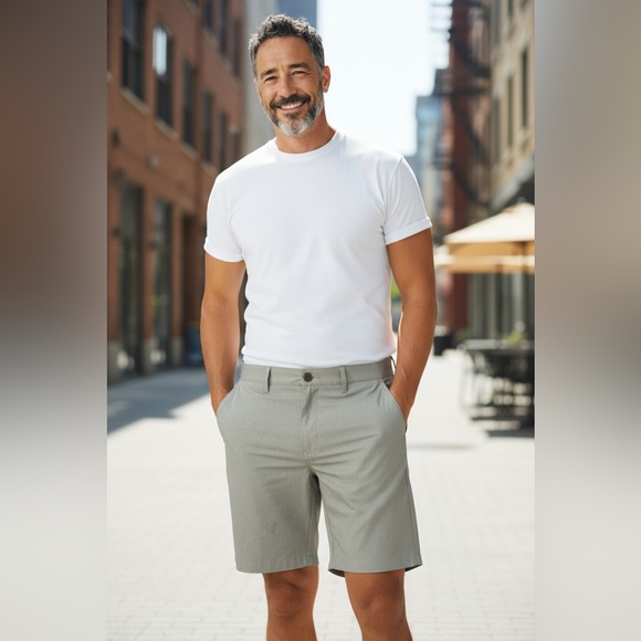 Free Fly Men's Gray Shorts Size 32 NWT - Picture 1 of 9